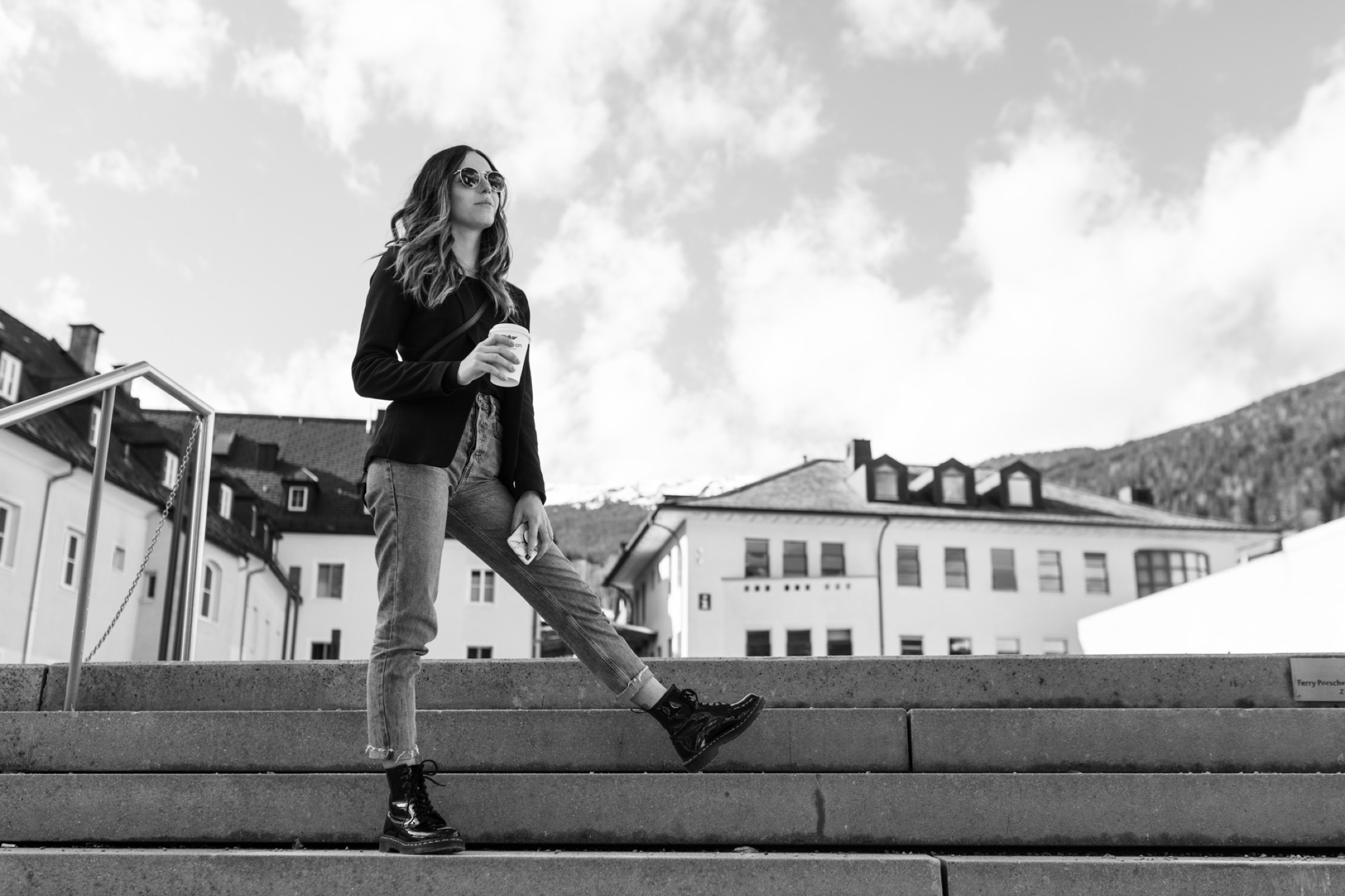 Bella Walk